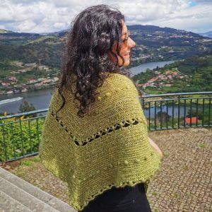 Patrón del Chal Apapacho - Lucía Lavandeira (Tejamos Sonrisas)