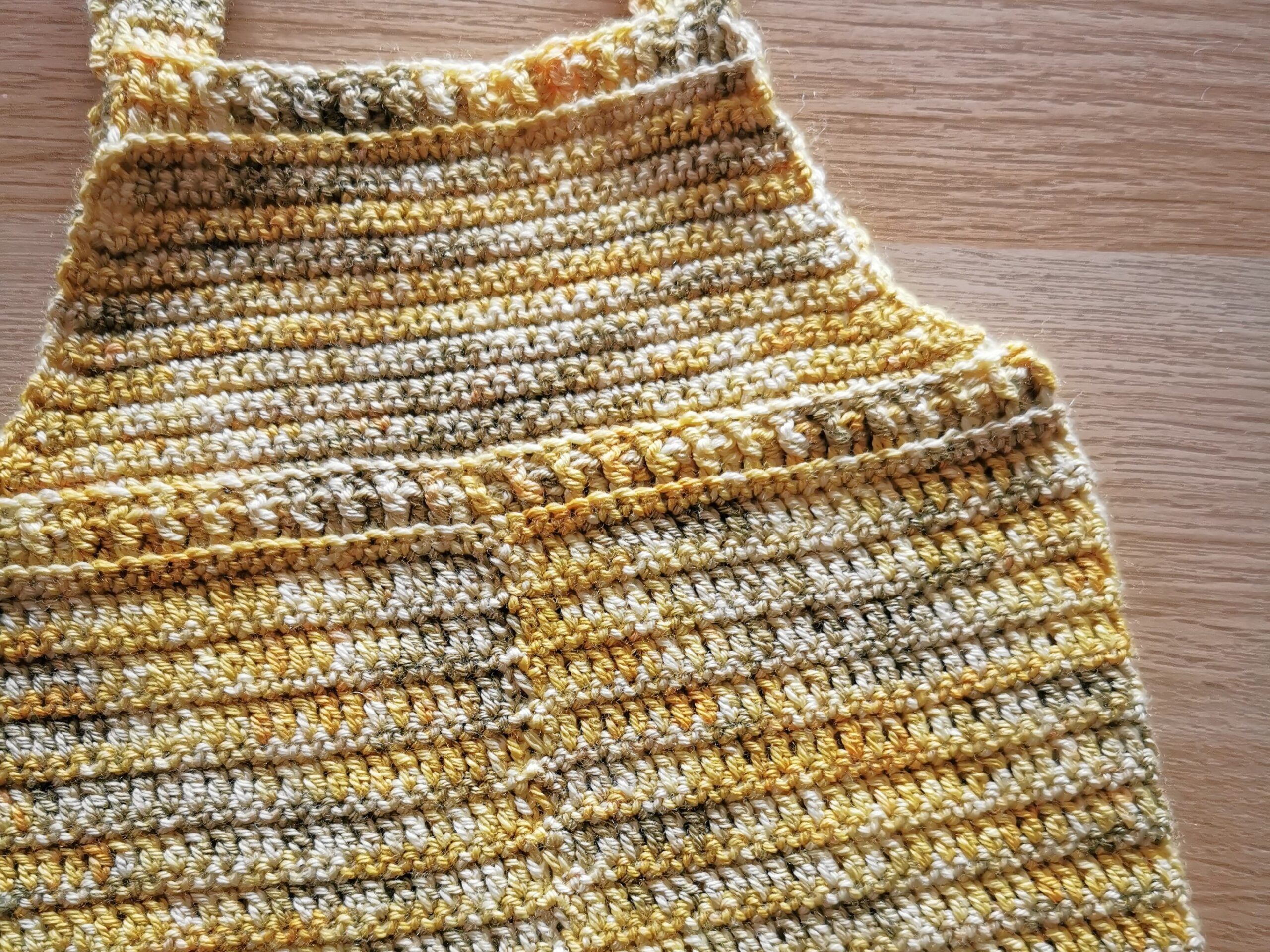 Cómo tejer una costura casi invisible en tus tejidos en redondo a crochet